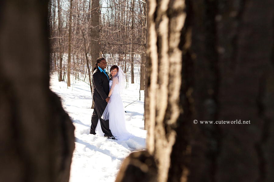 photographe mariage montréal couple amoureux neige